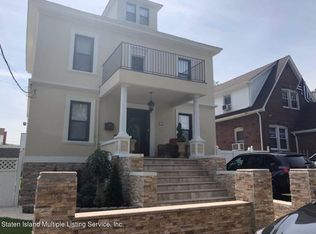 17 Meadow Ave, Staten Island, NY 10304