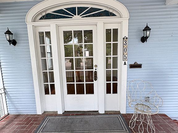 3rd image of 305 City Park Ave #A
