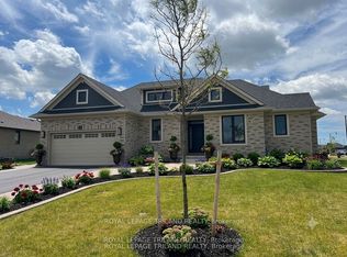2 Evylean Ct, Saint Thomas, ON N5R0P6