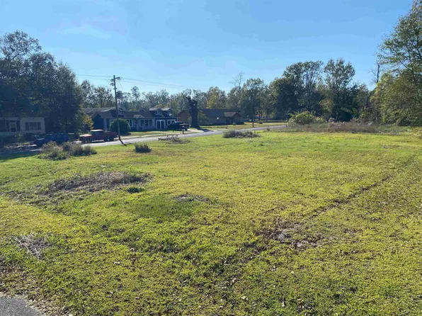 506 Yoakum Ave, Dequincy, LA 70633