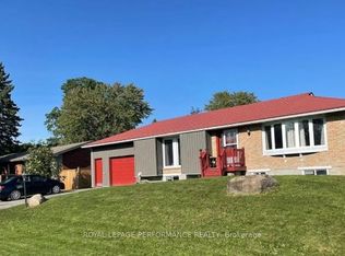 5281 Hillcrest Dr #BASEMENT, Ottawa, ON K4M1E9
