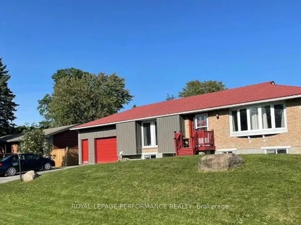 5281 Hillcrest Dr #Basement, Ottawa, ON K4M 1E9