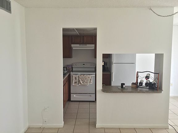 5th image of 1185 58th St N APT 302