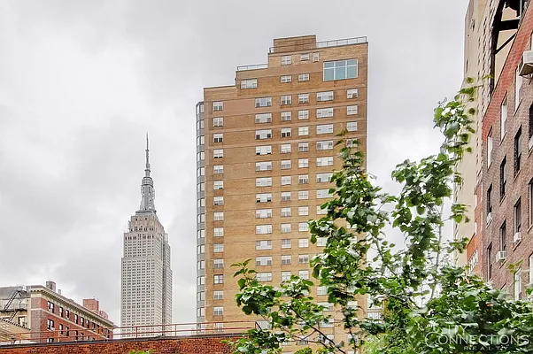 Rented by City Connections Realty | media 27