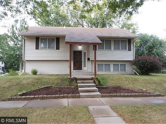 1st image of 640 Orleans St