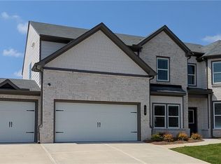 108 Longhorn Way, Auburn, GA 30011