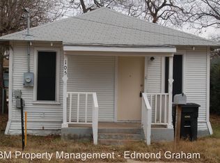 105 Locust St, Cleburne, TX 76031