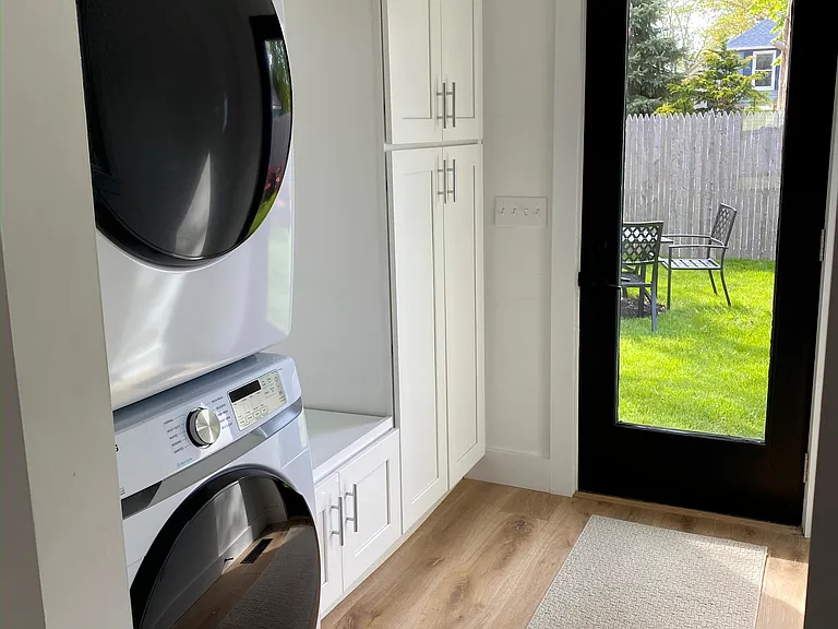 307 Champlin Pl — Photo 13