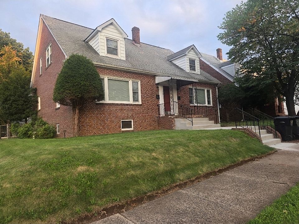 1st image of 19 Highland Ave #2