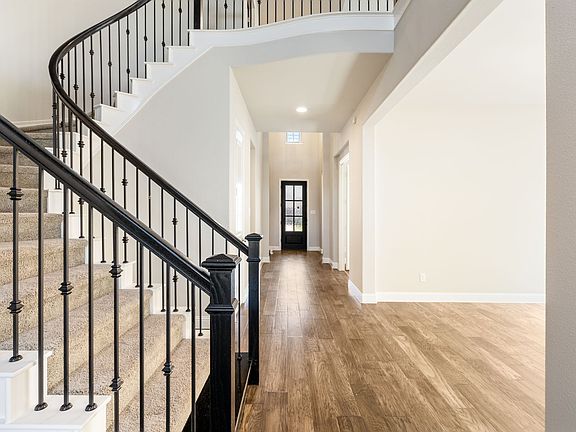 4th image of 4529 Tall Knight Ln