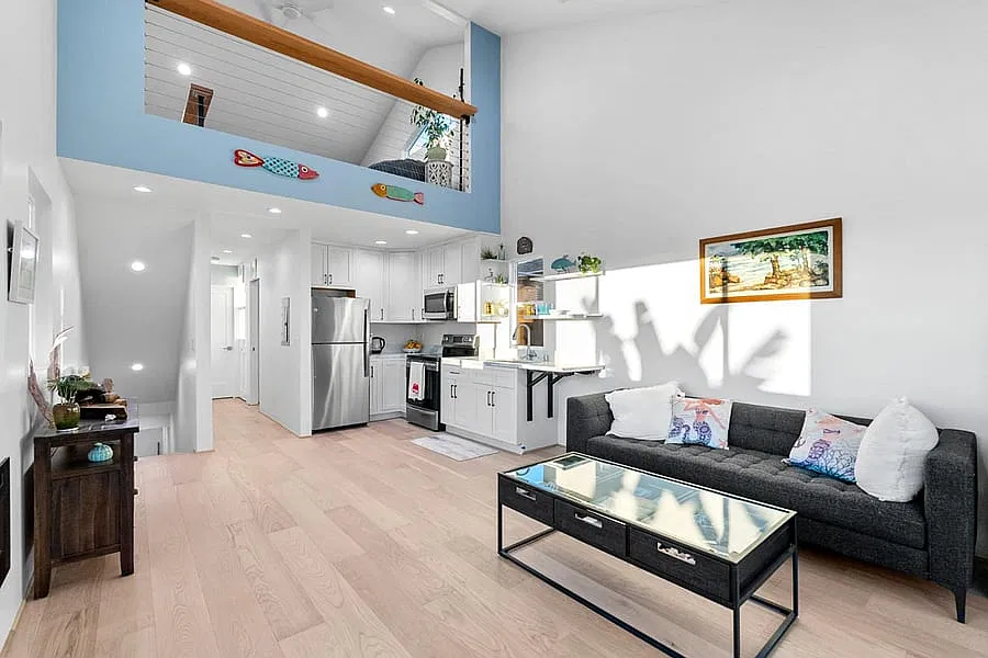 1 bed, 550 sqft, $3,450 — Photo 2
