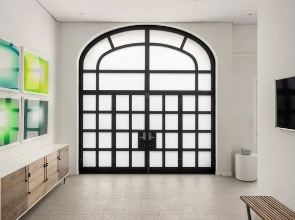 162 East 92nd Street HOUSE image 2 of 22