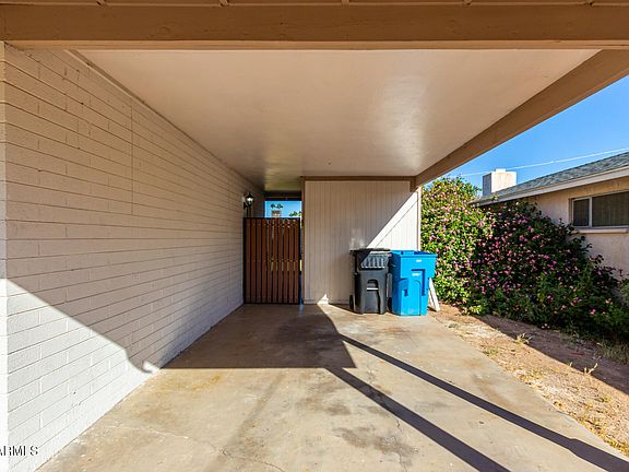 4th image of 1814 W VISTA Avenue