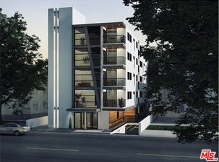 10918 Camarillo St #202, North Hollywood, CA 91602