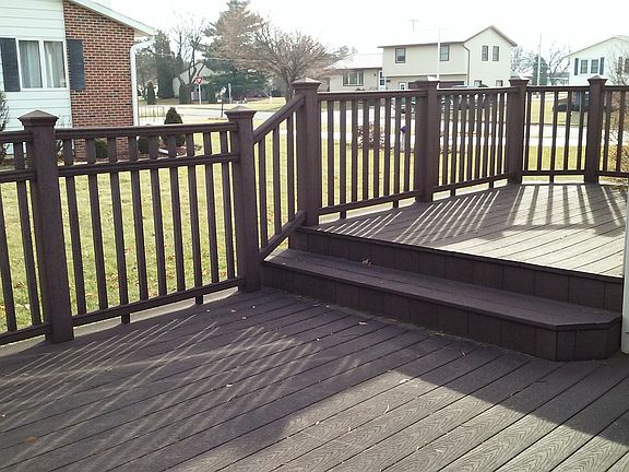 Deck at side and rear