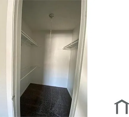 1336 E 60th St S #6H — Photo 13