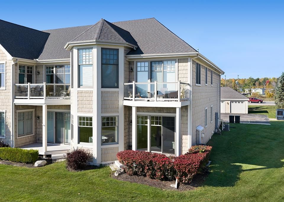 1st image of 2800 Oden Rd #12