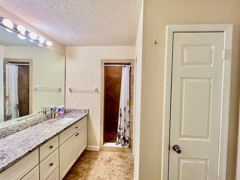 940 Douglas Ave #104 — Photo 18
