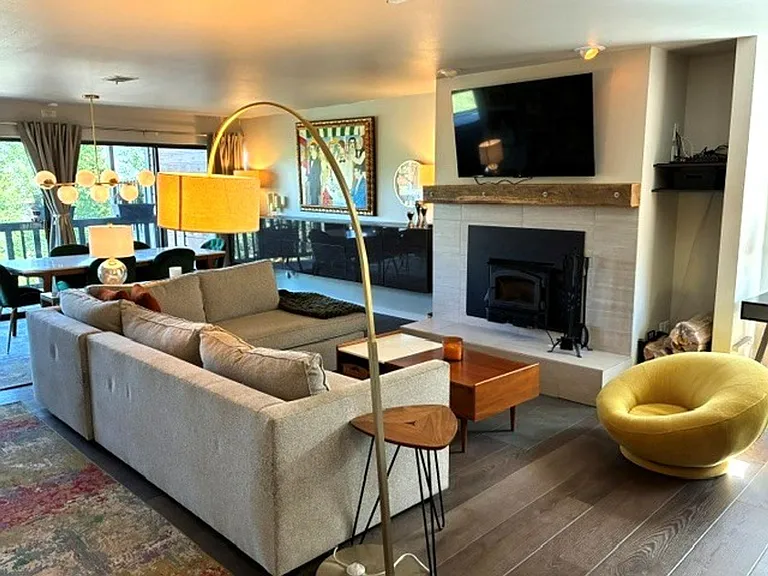 2510 Ryan Gulch Rd #2-2513 — Photo 1