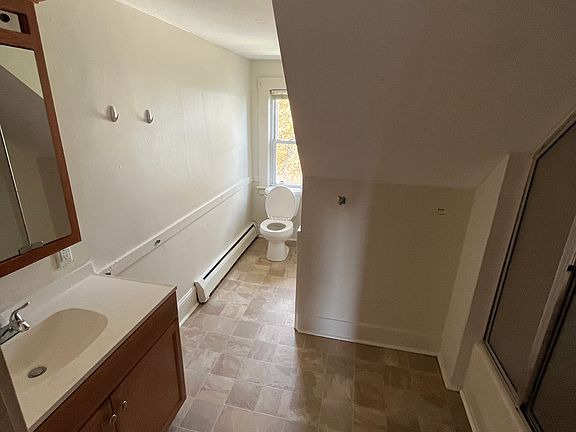 3rd image of 33 Francis St #3