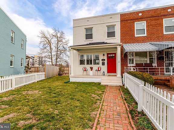 3rd image of 527 Duncan Ave