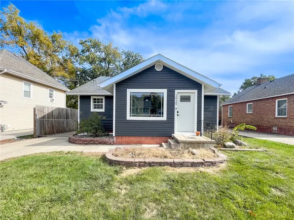 3939 12th St, Des Moines, IA 50313