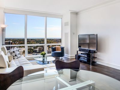 1 Renaissance Sq Unit V6b, White Plains, NY, 10601