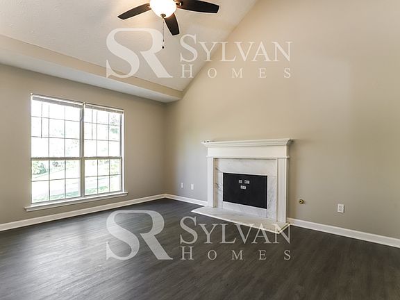 3rd image of 43 River Oak Dr