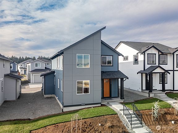 3rd image of 15516 208th (Lot 141) Avenue Ct E