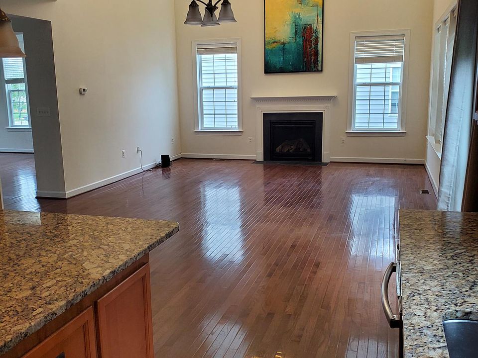 5603 Spriggs Meadow Dr, Woodbridge, VA 22193 Zillow