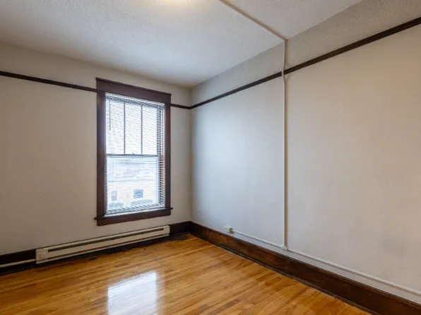 The Landmark on Dakota