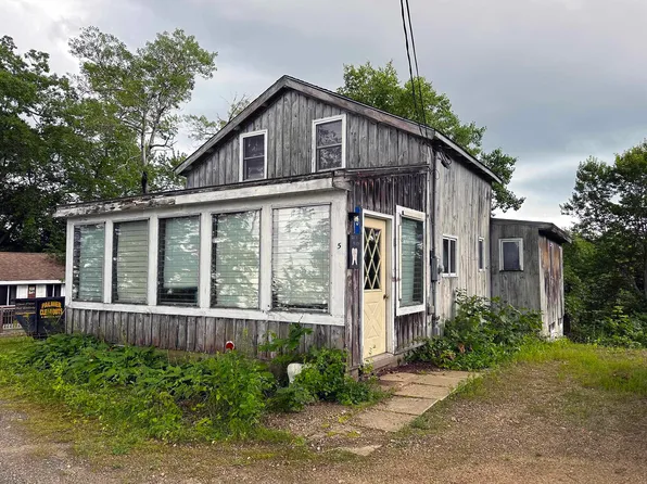 5 Ridge Road, Newton, NH 03858