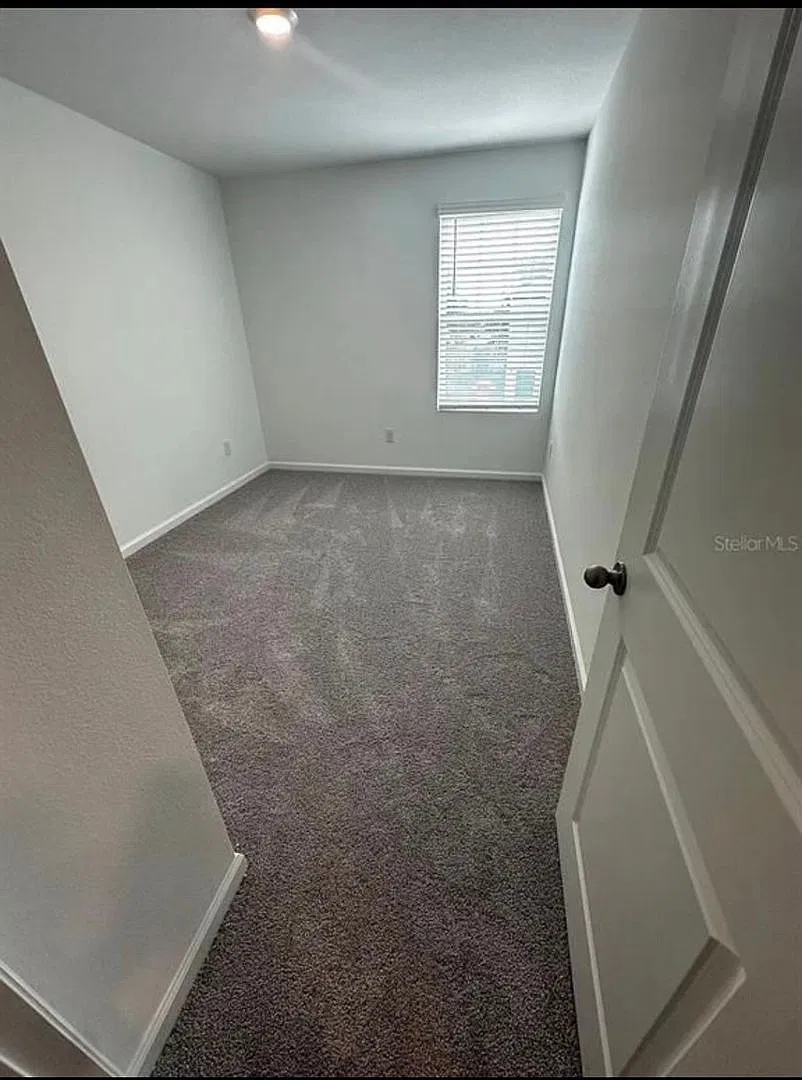 Charming 3BR Townhome in Zephyrhills — Photo 4