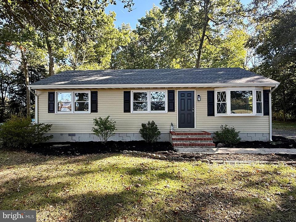 1st image of 28471 Adkins Rd