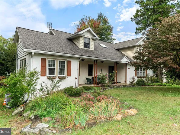 21 Church Rd, Media, PA 19063