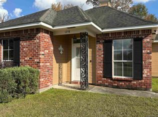 1258 Foxlane Dr, Baton Rouge, LA 70819