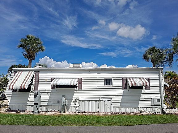 5th image of 3701 Baynard Dr #D7