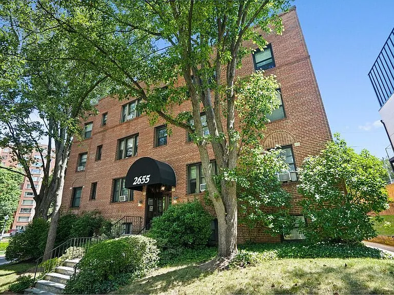 2655 41st St NW #B4 — Photo 19