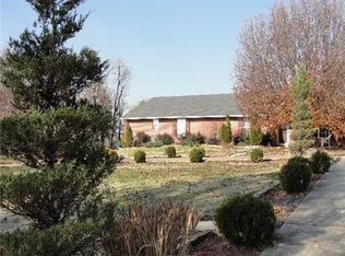 5000 E Bob Mills Rd, Springdale, AR 72762