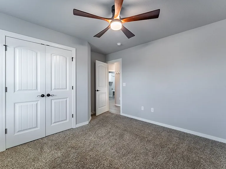 200 Genoa Way — Photo 17
