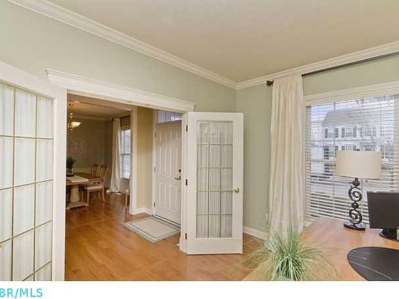 5th image of 4931 Brooksview Cir