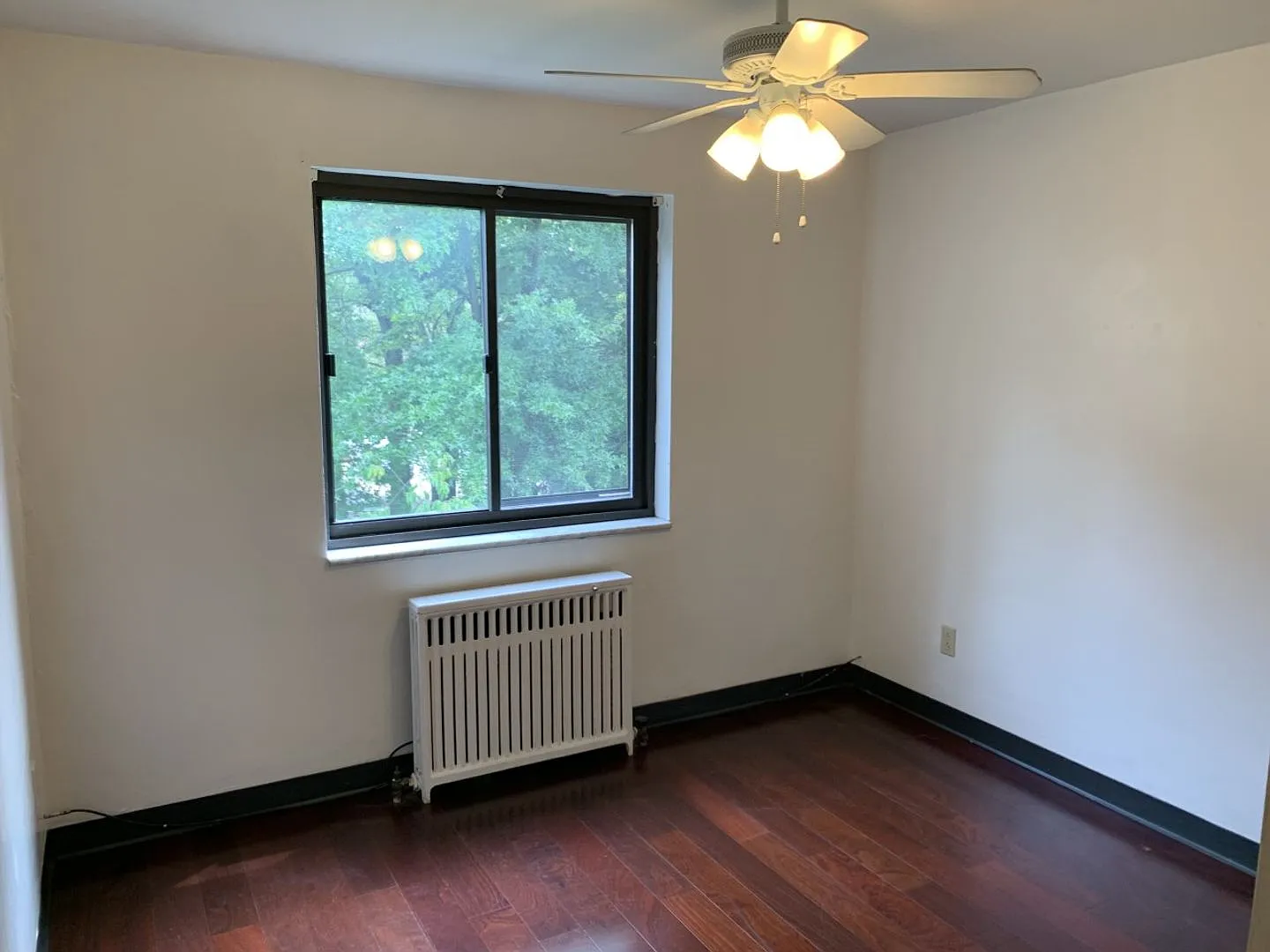 819 College Avenue — Photo 4