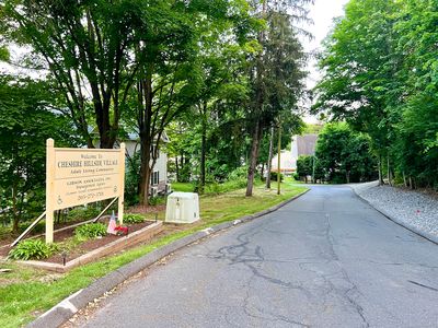415 East Mitchell Avenue #415, Cheshire, CT, 06410