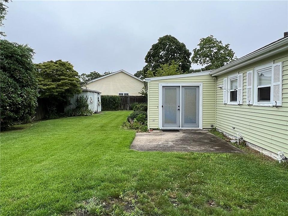 95 Claypool Dr, Warwick, RI 02886 MLS 1339237 Zillow