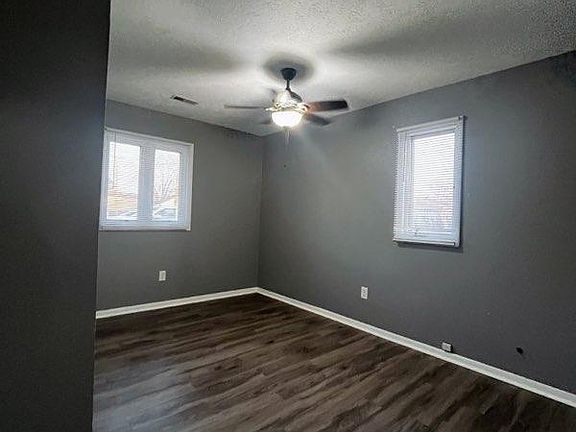 4th image of 1409 Avenue K #2