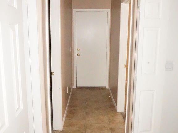 5th image of 2827 N Bandura Dr