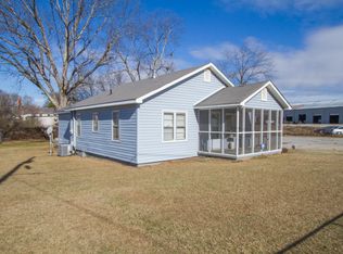 402 Lena Dr, Easley, SC 29640