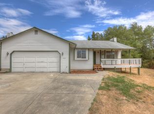 413 Chelsea Ln, Bremerton, WA 98310