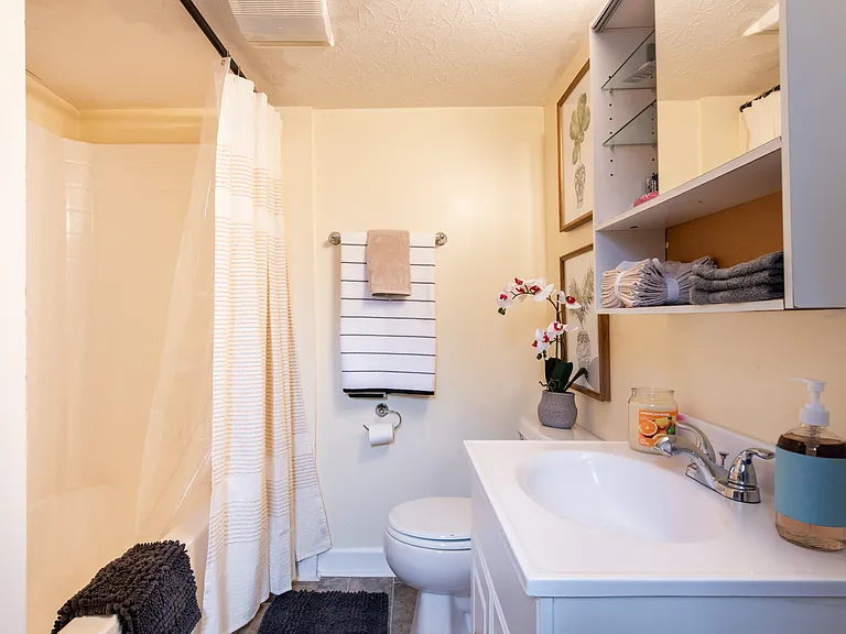 1218 Fischer Ave — Photo 21