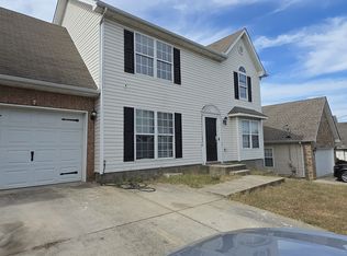 150 Howard Woody Dr, La Vergne, TN 37086